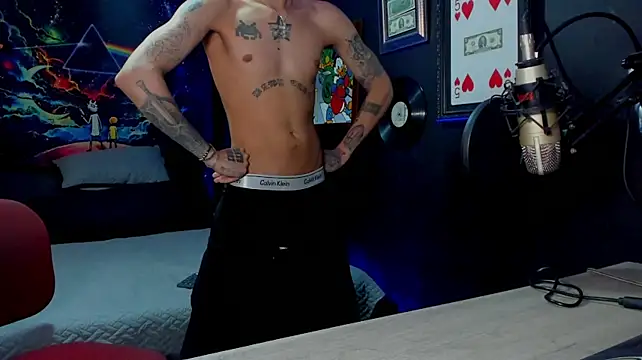 XXXRAYGAMES Chat XXX live