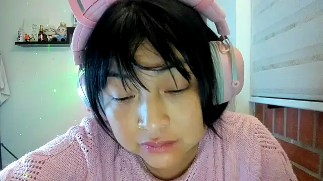 Chat +18 de Shaddycute_ ao vivo