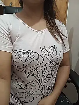 Tanha18 Live XXX-Chat