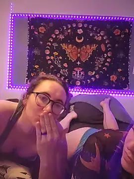 Živý XXX chat AndHerXO