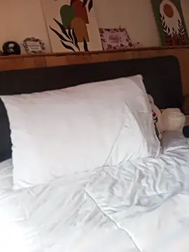 Živý XXX chat Ivon_C