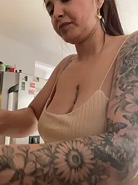 Sarah_Jhonson Chat XXX in diretta