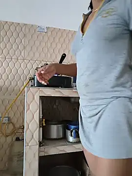 دردشة AngelicaStorms الجنسية المباشرة