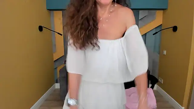 EllaLong Live XXX-chat