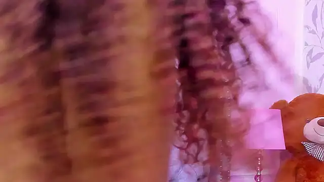 Онлайн чат XXX HaileeRoberts
