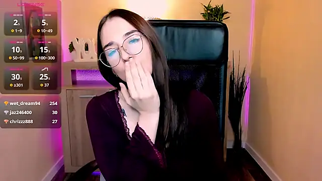 Maya_Winters 现场XXX聊天