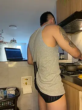 Chat XXX en directo de Christopher_strongg