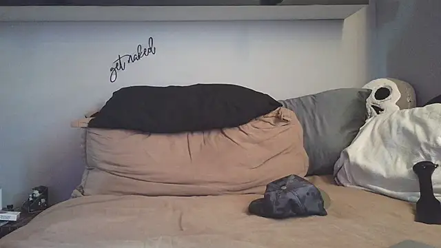 SirSlugger Chat XXX live