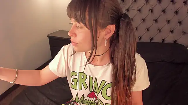 Živý XXX chat IniridaCollins_