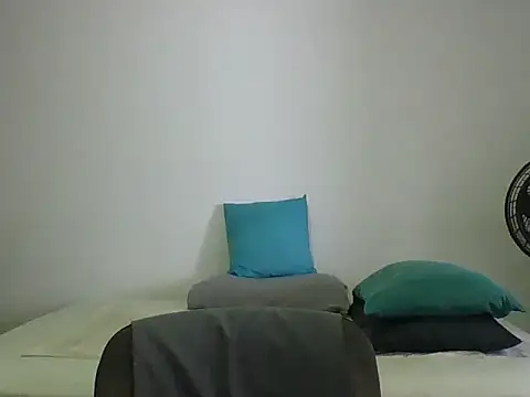 Živý XXX chat TRIISTAN_KING10