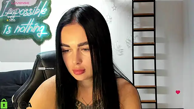 Živý XXX chat Adel_is_me