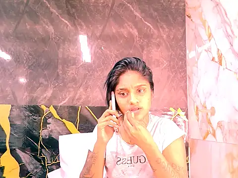 Živý XXX chat indian_barbie