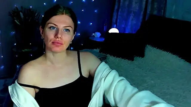 JinnaGreat's Live XXX Chat