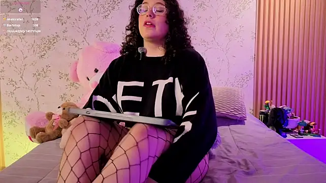 Charlotte__Miller Chat XXX in diretta