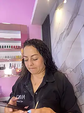 Nails_Lucia লাইভ XXX চ্যাট
