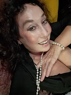 Chat +18 de GypsyEsmeralda ao vivo