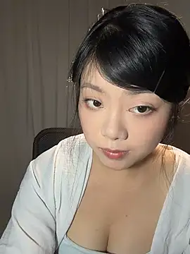 AZ37866 Live XXX-Chat