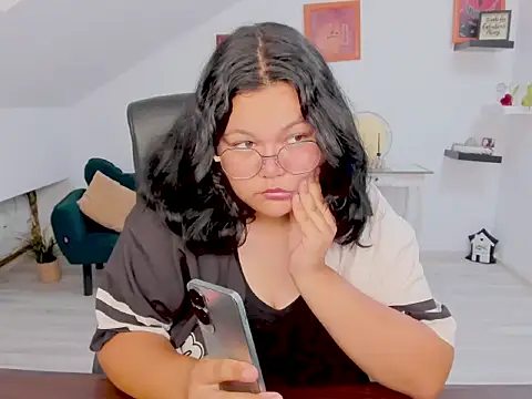 Živý XXX chat HaraNoir