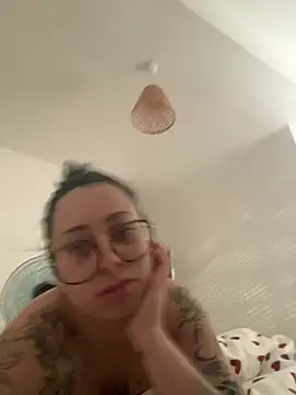 queenlo_xxx 웹캠 쇼