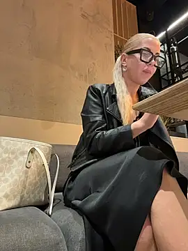 LisaMurr Live XXX-chat