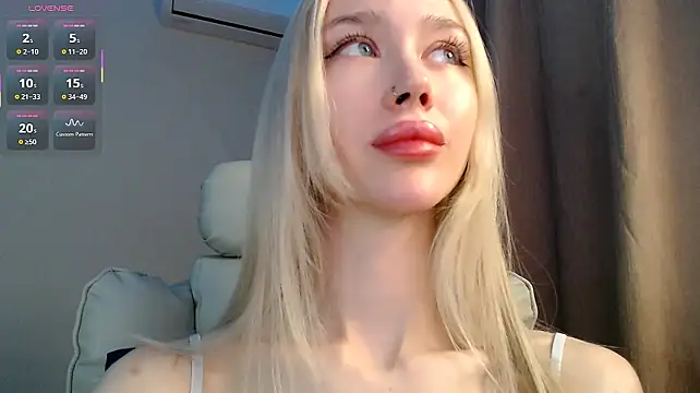 Des_ch Adlı Modelin Canlı XXX Sohbeti