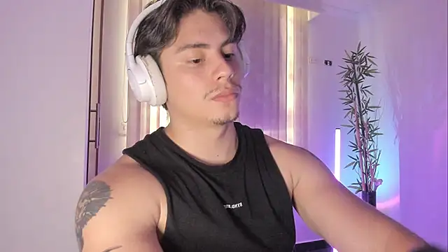 Živý XXX chat Giordano_Russo