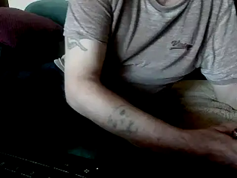 XXX chat uživo modela bodo1957
