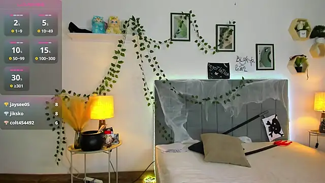 Živý XXX chat DellaRows