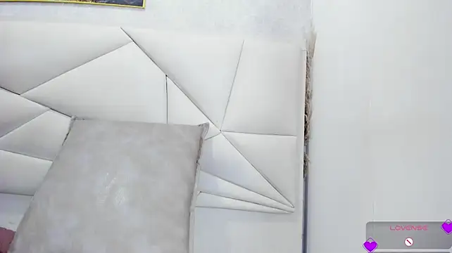 Chat +18 de lunaasmithh ao vivo
