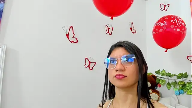 LindaCatalina_'s Live XXX Chat