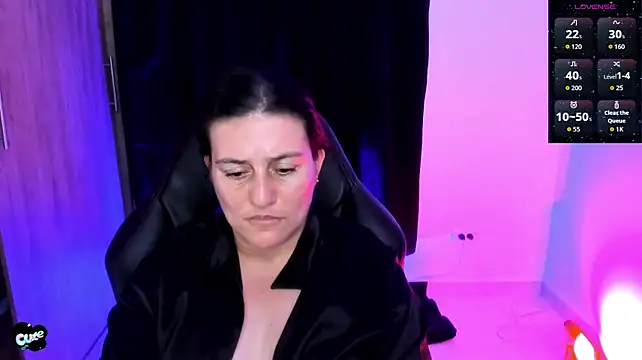 Saskyaa Chat XXX in diretta