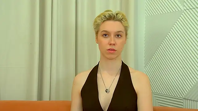 AgataGate Adlı Modelin Canlı XXX Sohbeti