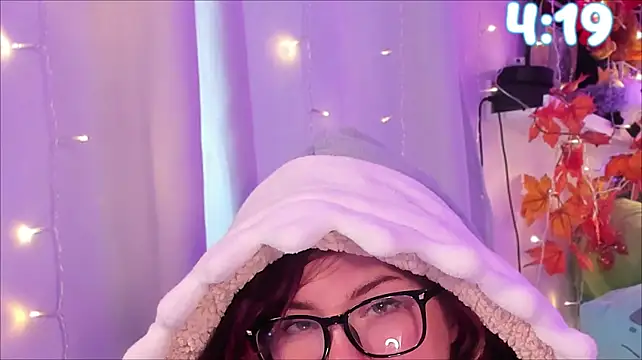 JennKenobi Adlı Modelin Canlı XXX Sohbeti