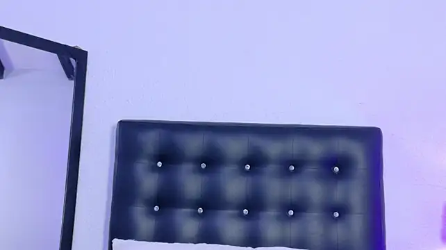 Skinny_hottie18 Live XXX-Chat
