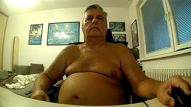 Онлайн чат XXX Robert_SK1