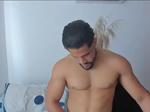 Pier_Simons Live XXX-chat