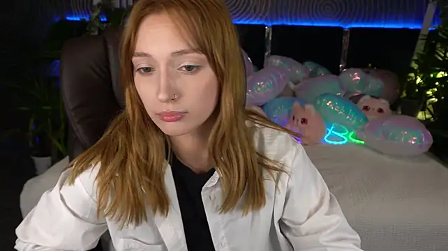 LizzaMoonn 即時 XXX 聊天