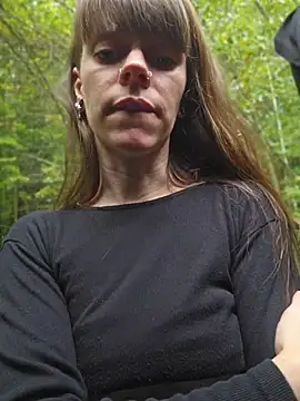 Živý XXX chat EmilieEdelana