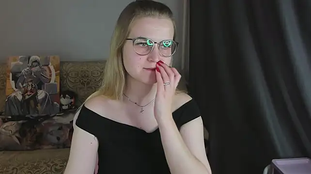 MissBrightShine's Live XXX Chat