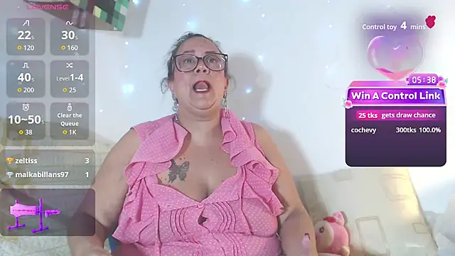 BiirdyDavis' Live XXX Chat