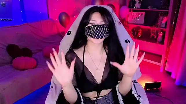 Chat +18 de MeganSpicy ao vivo