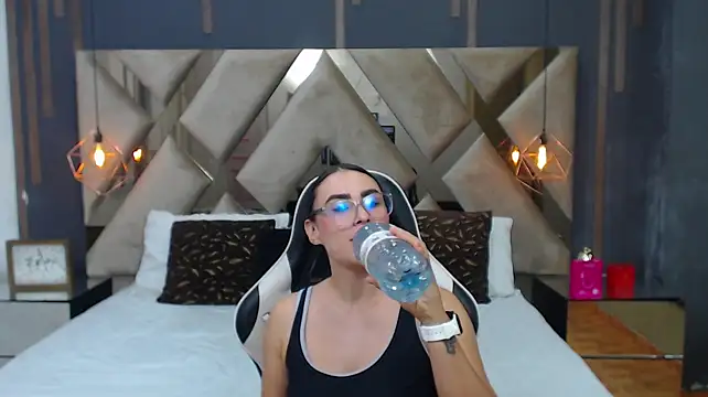 Chat XXX Live MartinaaFit