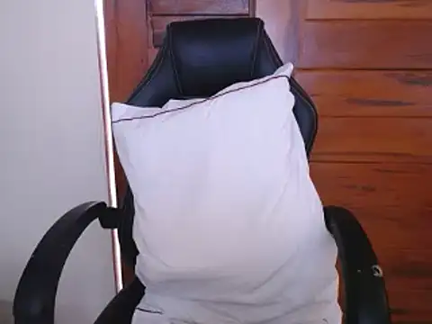 Apollo_21 live XXX chat