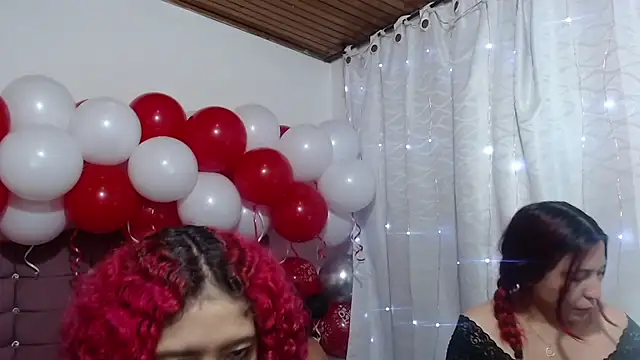 Онлайн чат XXX LITTLEJULES