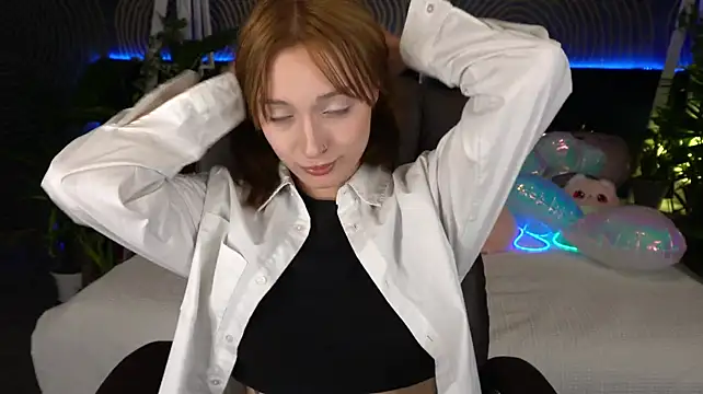 Онлайн чат XXX LizzaMoonn
