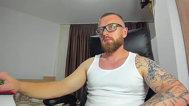 دردشة Findom_guy الجنسية المباشرة