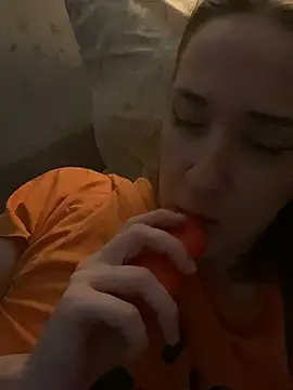 แชท XXX สดของ emillylopez_