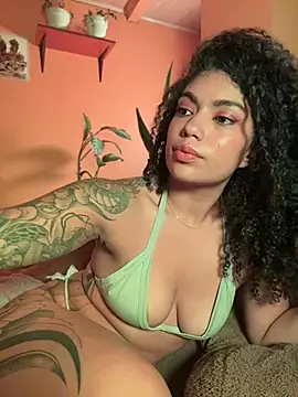 Morenayaa – Naživo XXX chat