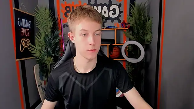 Živý XXX chat Dylan_Norton