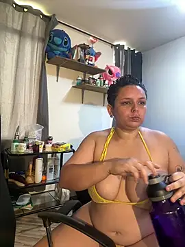 Mabelydani's Live XXX Chat